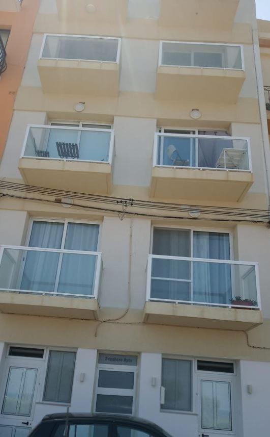 Seafront Apartment No 10 มาร์ซาลฟอร์น ภายนอก รูปภาพ