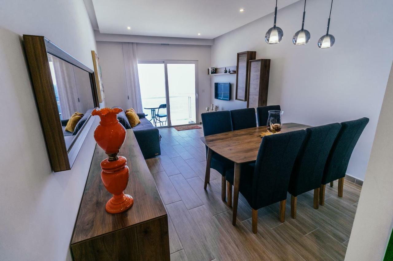 Seafront Apartment No 10 มาร์ซาลฟอร์น ภายนอก รูปภาพ